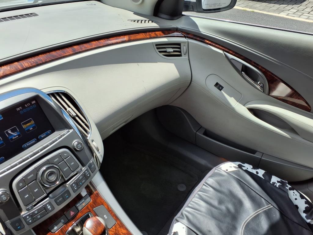 2013 Buick LaCrosse Base