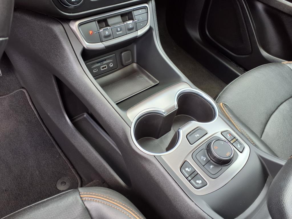 2022 GMC Terrain AT4