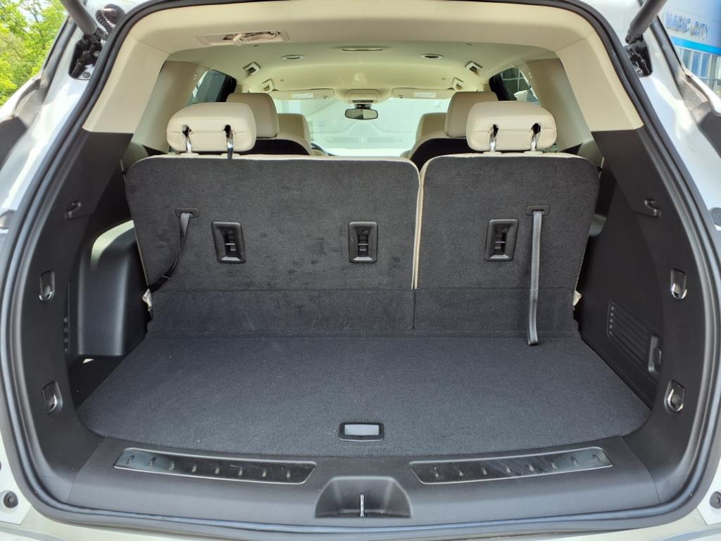 2022 Buick Enclave Essence