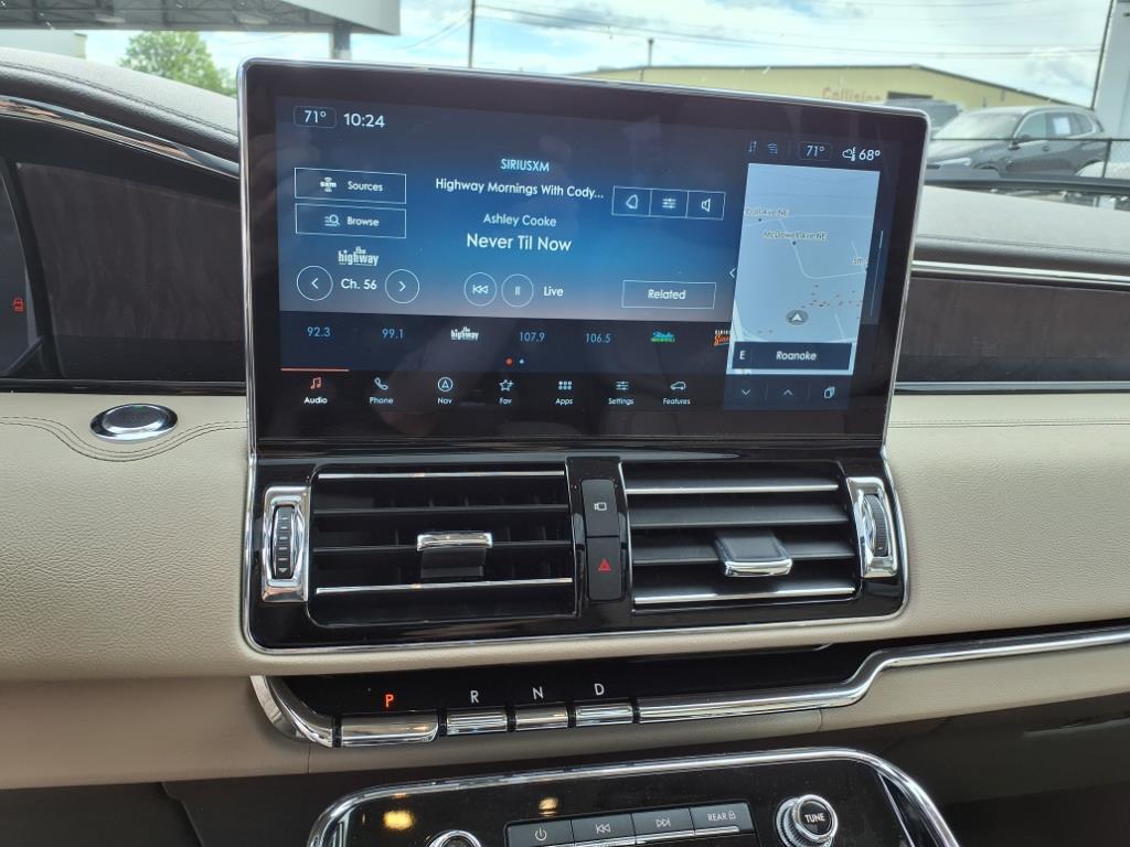 2022 Lincoln Navigator Reserve