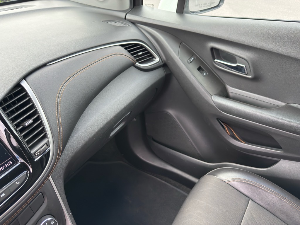 2022 Chevrolet Trax AWD LT