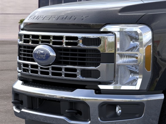 2026 Ford F-350 Super Duty XLT