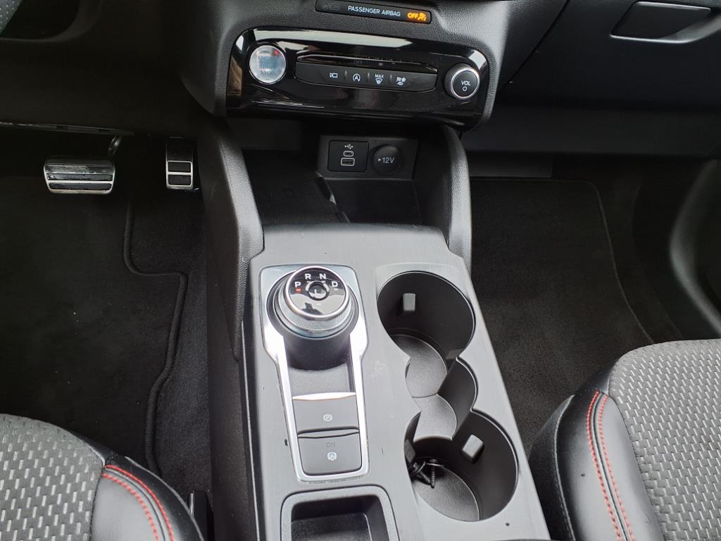 2024 Ford Escape ST-Line Select