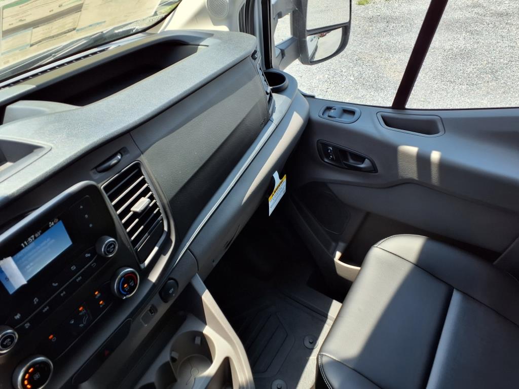 2025 Ford Transit 250