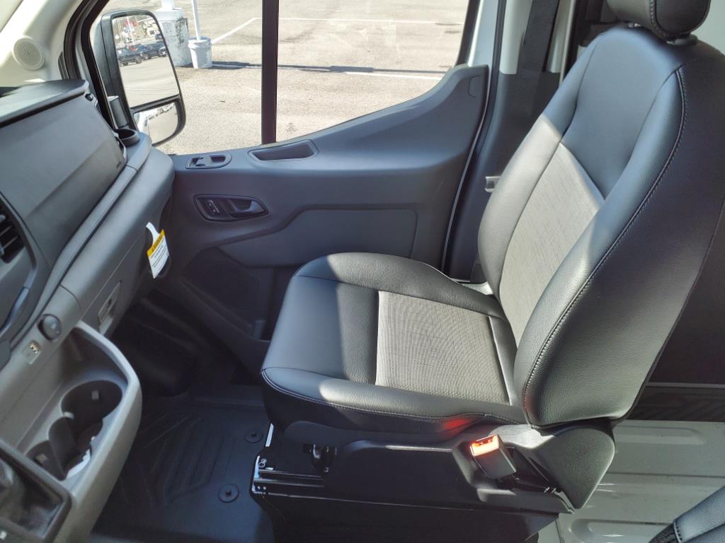 2024 Ford Transit 250