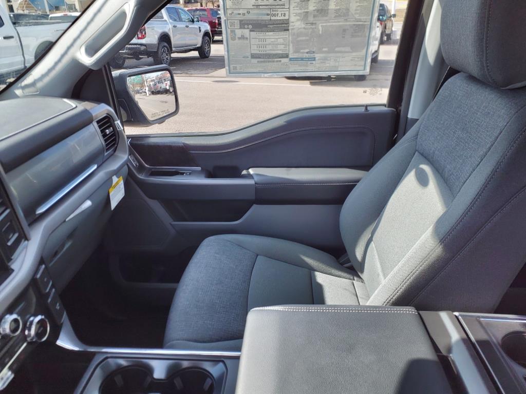 2024 Ford F-150 Lightning XLT