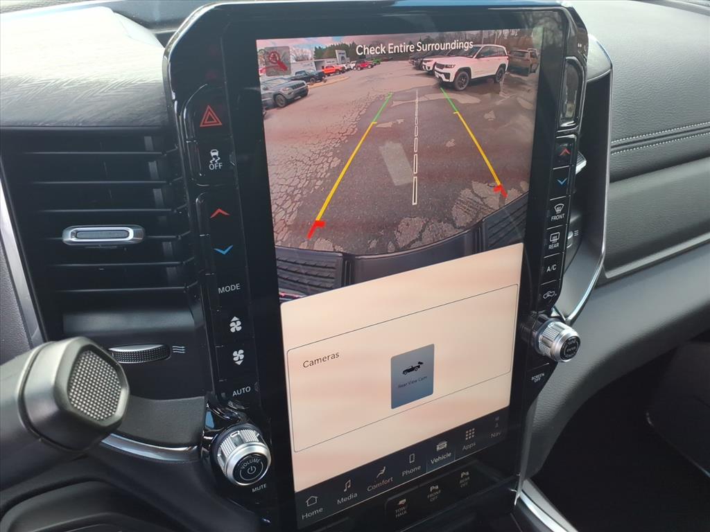 2026 Ram 2500 Laramie Crew Cab 4x4 6'4" Box