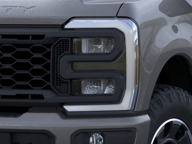 2025 Ford F-250 Super Duty XLT
