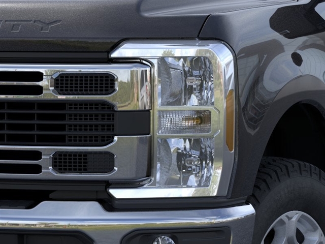 2026 Ford F-350 Super Duty XLT
