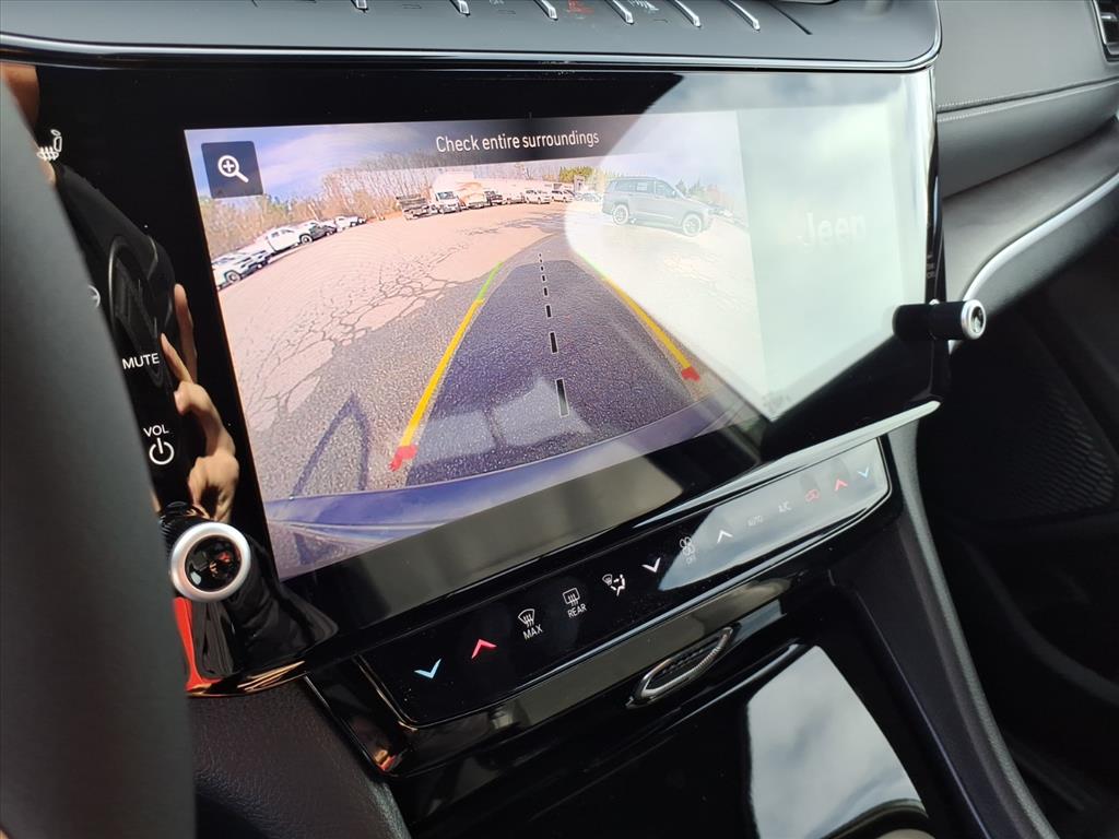 2026 Jeep Grand Cherokee Altitude 4x4