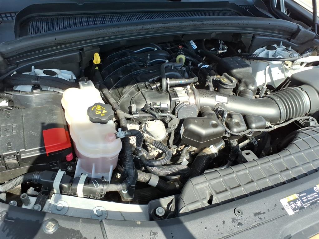 2023 Jeep Grand Cherokee L Laredo 4x4