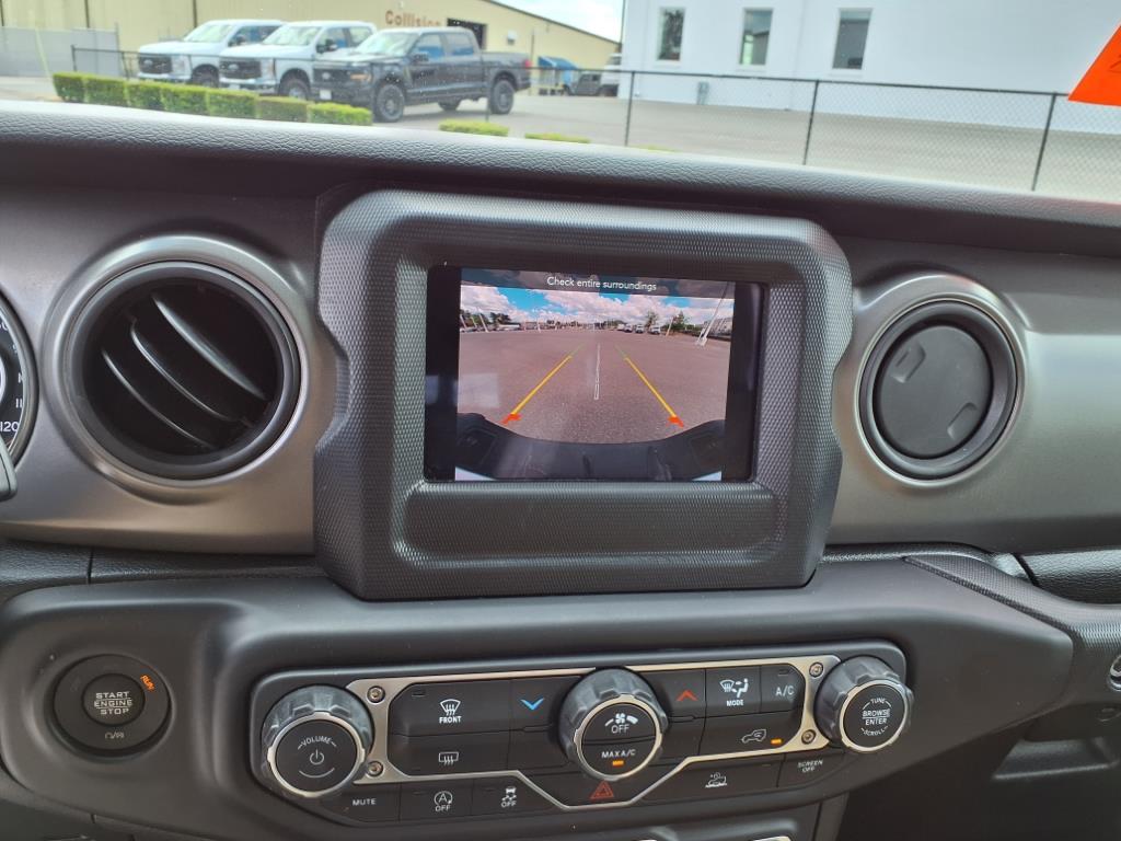 2023 Jeep Gladiator Sport