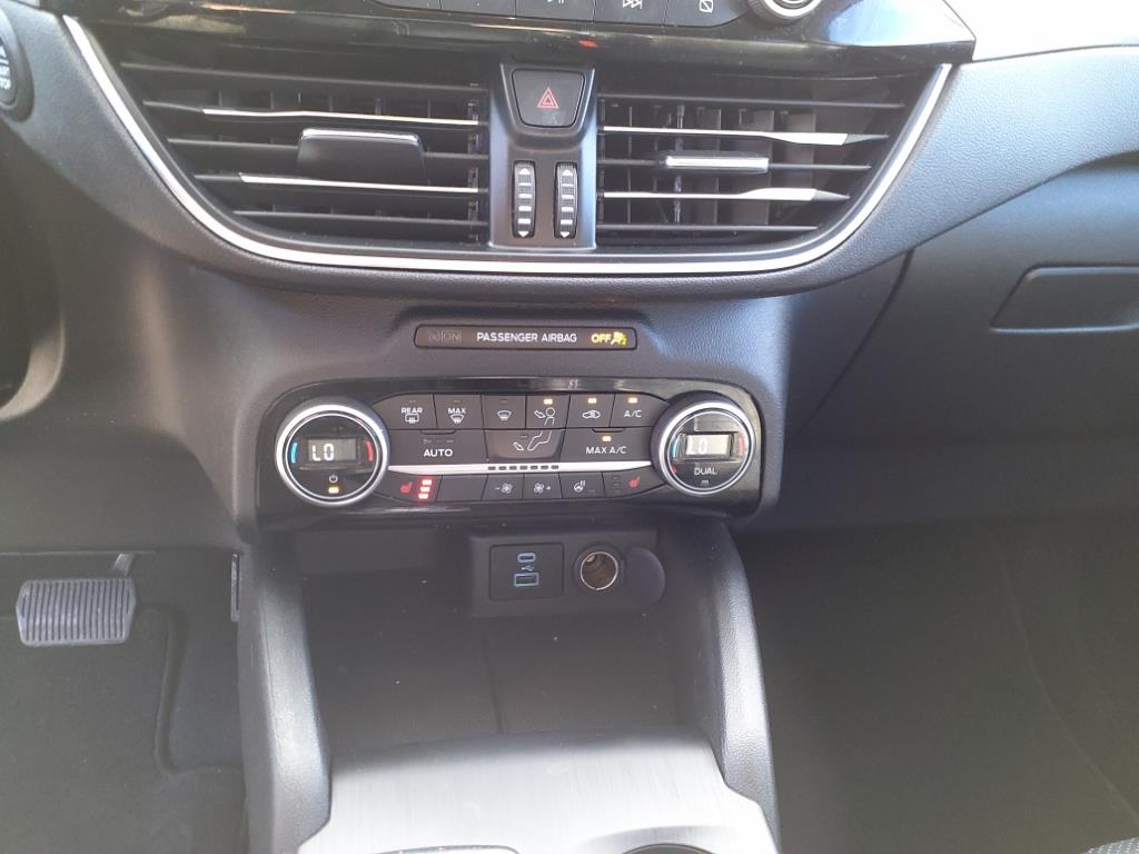 2021 Ford Escape Titanium