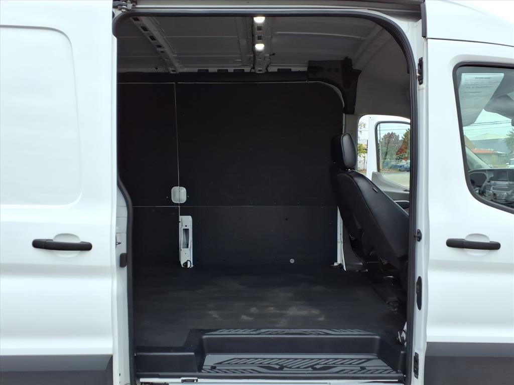 2023 Ford Transit-250 Cargo Van 