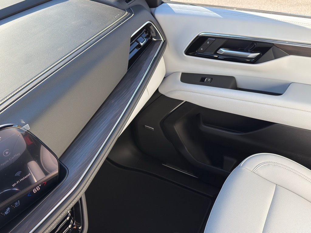 2026 Chevrolet Tahoe 4WD Premier