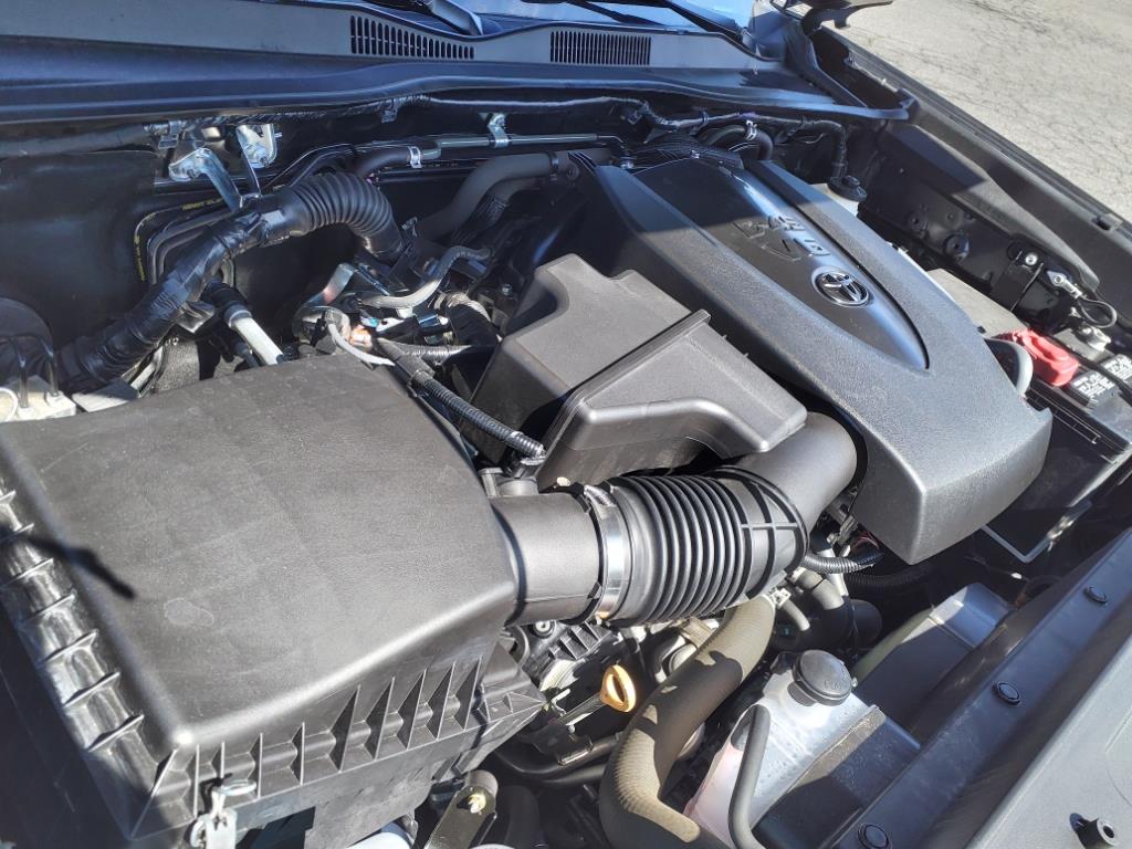 2023 Toyota Tacoma SR V6