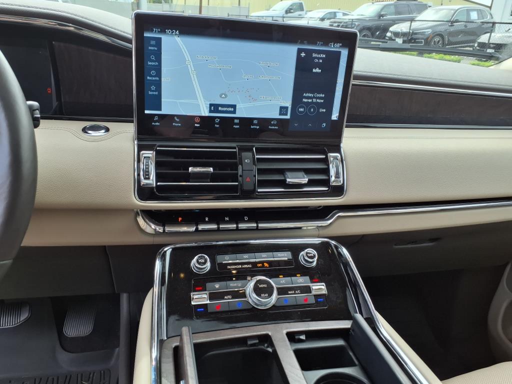 2022 Lincoln Navigator Reserve