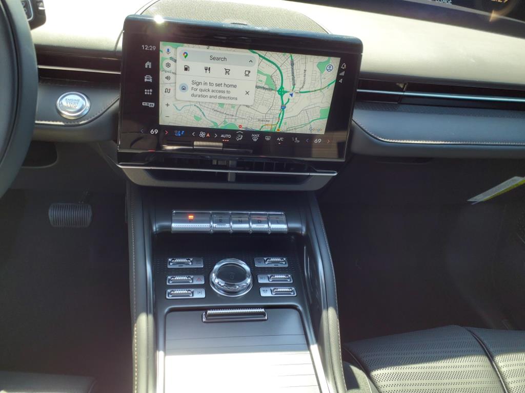 2025 Lincoln Nautilus Hybrid Reserve