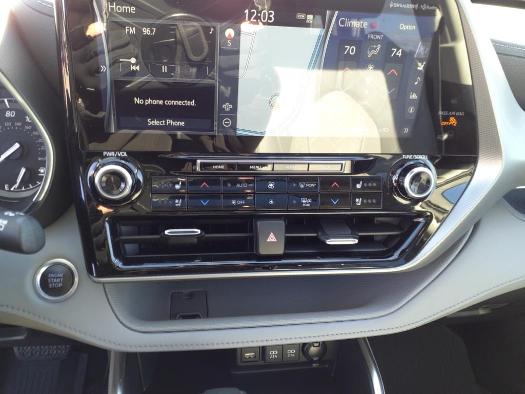 2021 Toyota Highlander Platinum