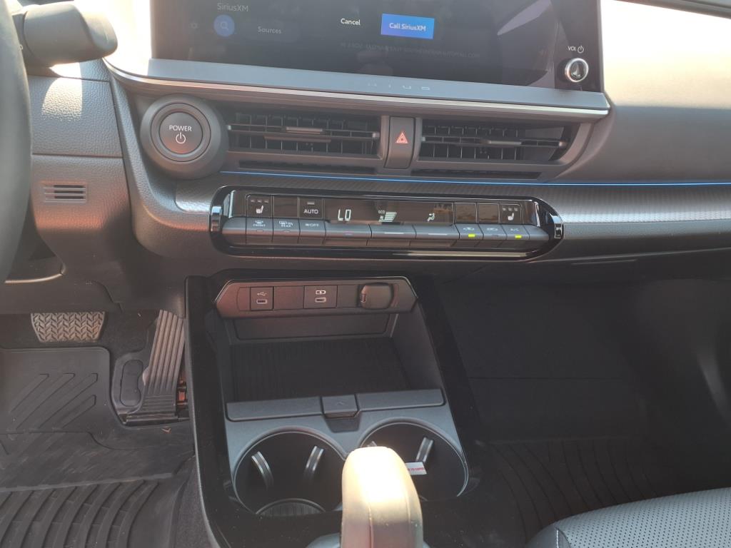 2024 Toyota Prius XLE