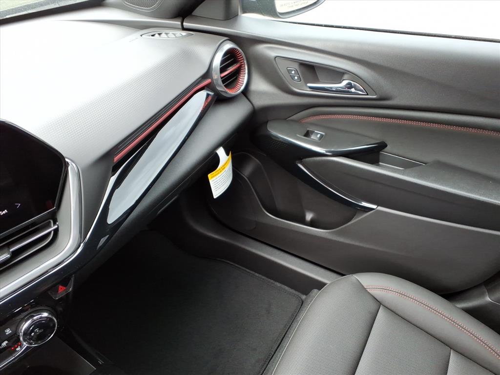 2025 Chevrolet Trax FWD 2RS