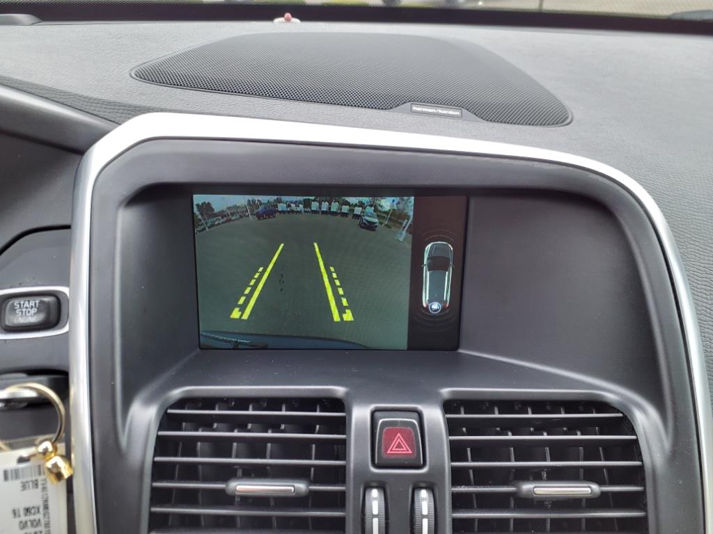 2016 Volvo XC60 T5 Platinum