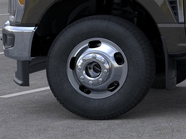 2025 Ford F-350 Super Duty XL