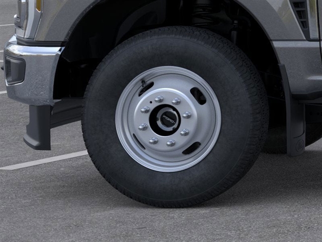 2026 Ford F-350 XLT