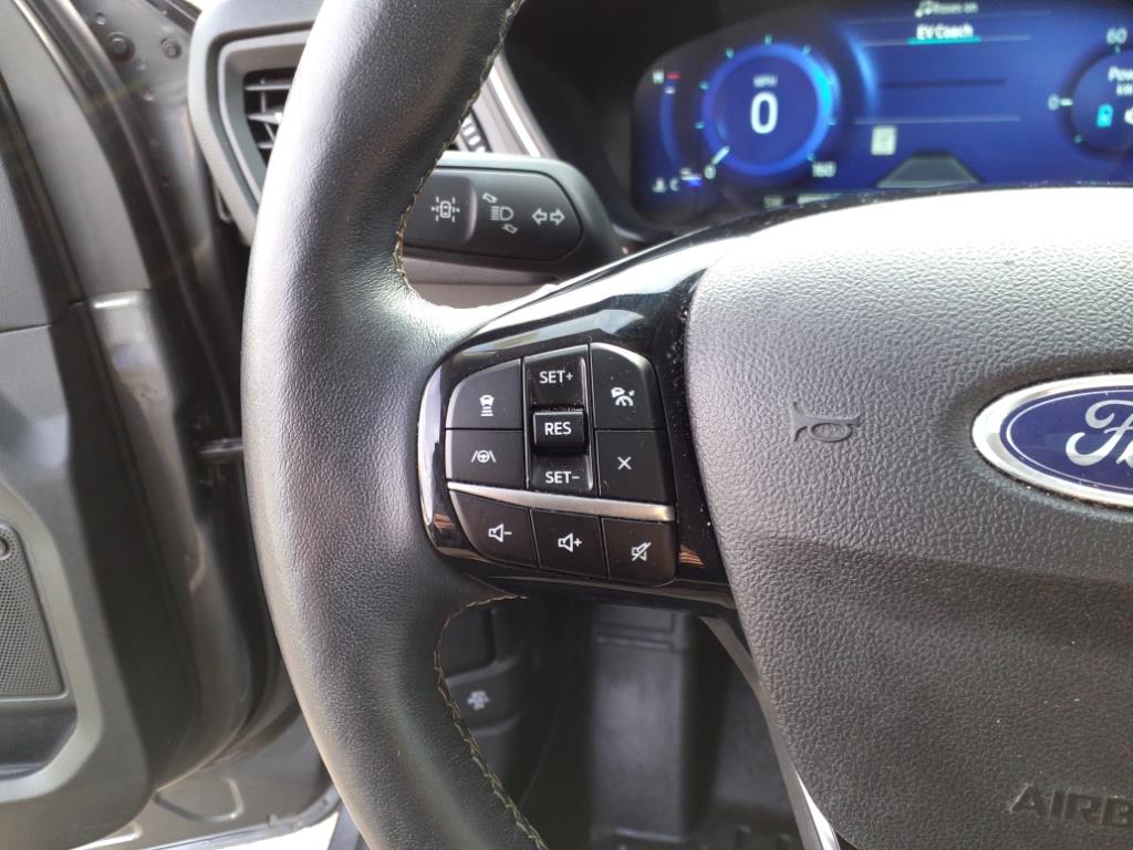 2021 Ford Escape Titanium