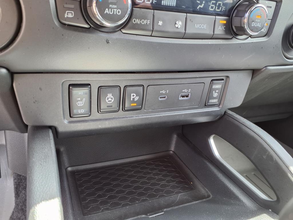 2022 Nissan Frontier SV