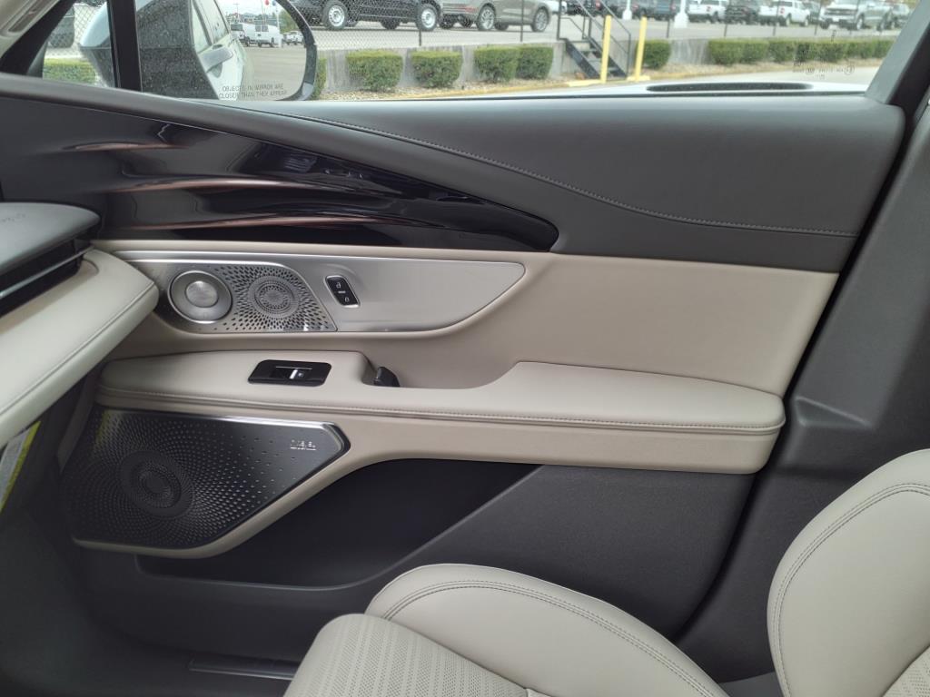 2025 Lincoln Nautilus Hybrid Reserve
