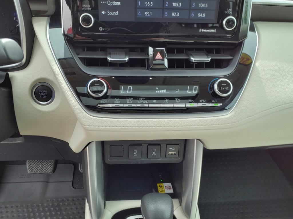 2022 Toyota Corolla Cross XLE