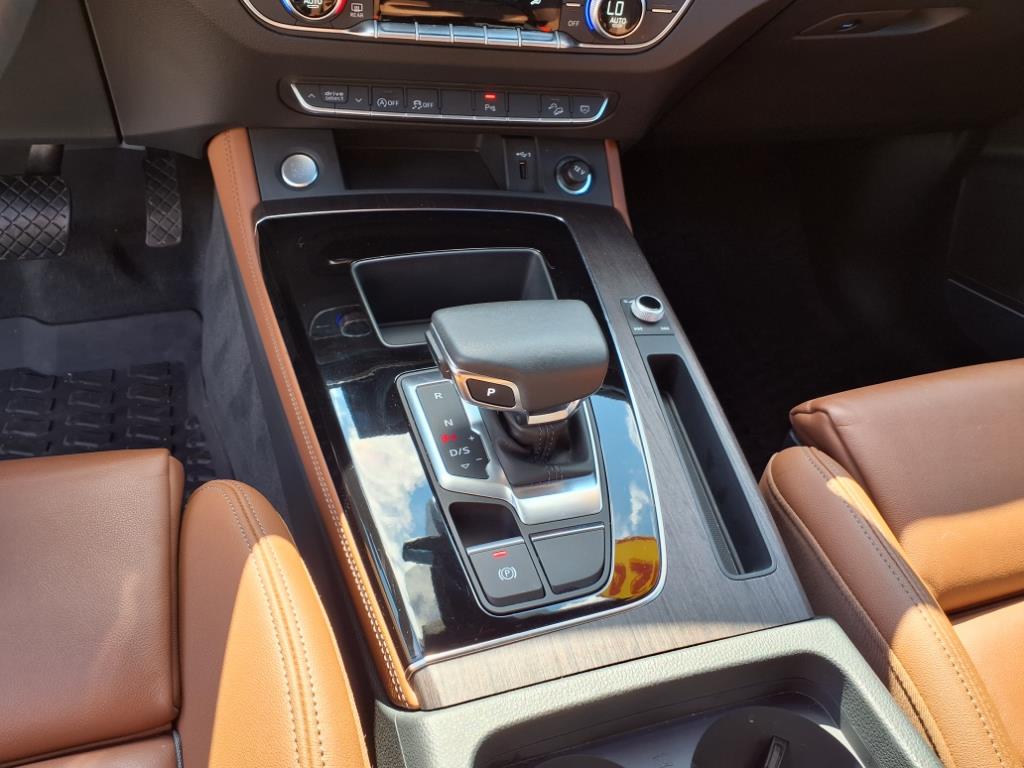 2024 Audi Q5 quattro S line Prem Plus 45 TFSI