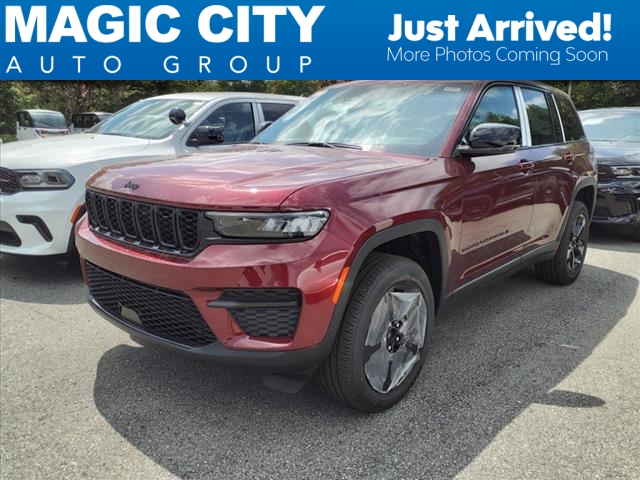 2024 Jeep Grand Cherokee Laredo