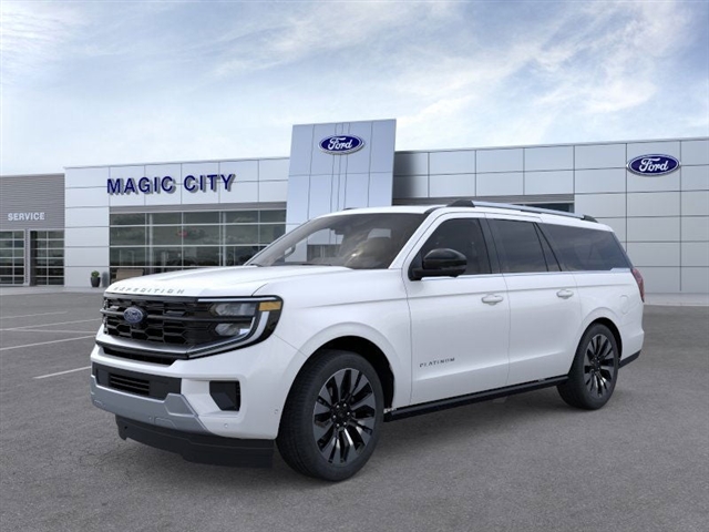 2026 Ford Expedition Platinum's photo
