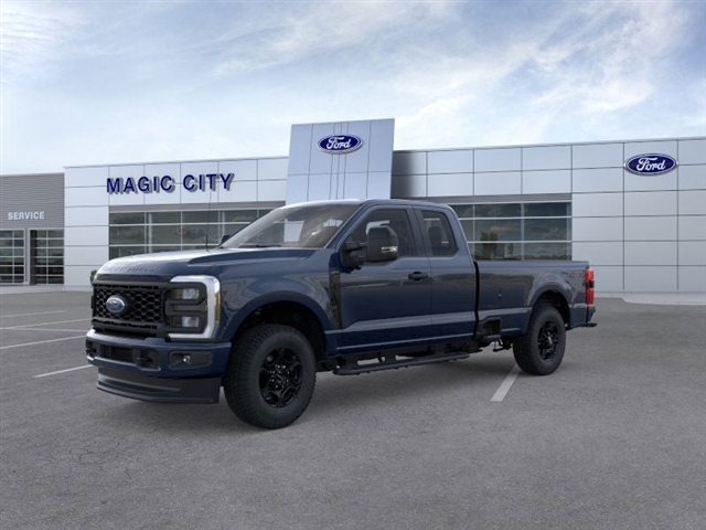 2025 Ford F-250 Super Duty XLT