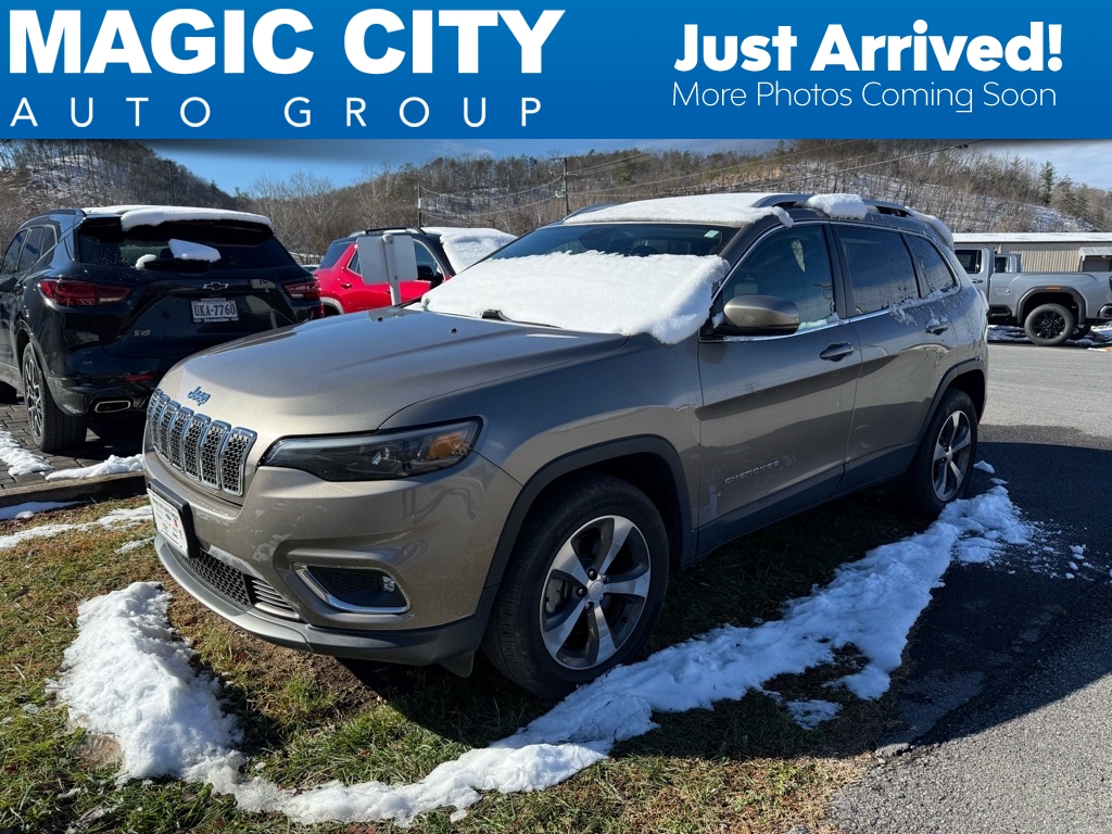 2019 Jeep Cherokee Limited's photo