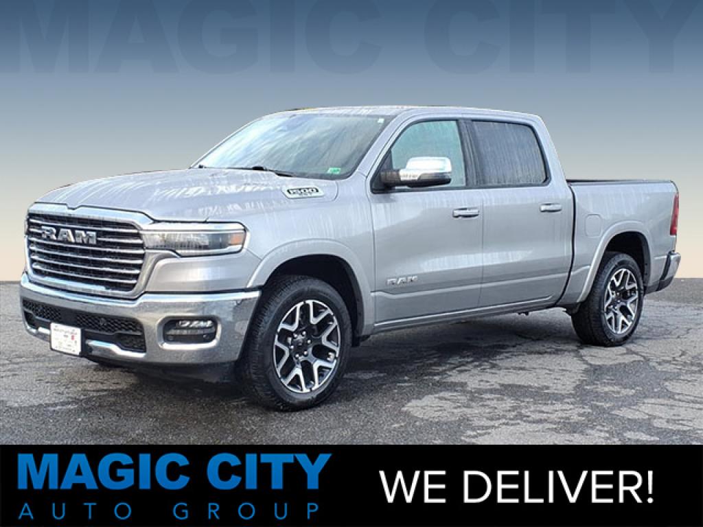 2025 Ram 1500 Laramie Crew Cab 4x4 5'7" Box