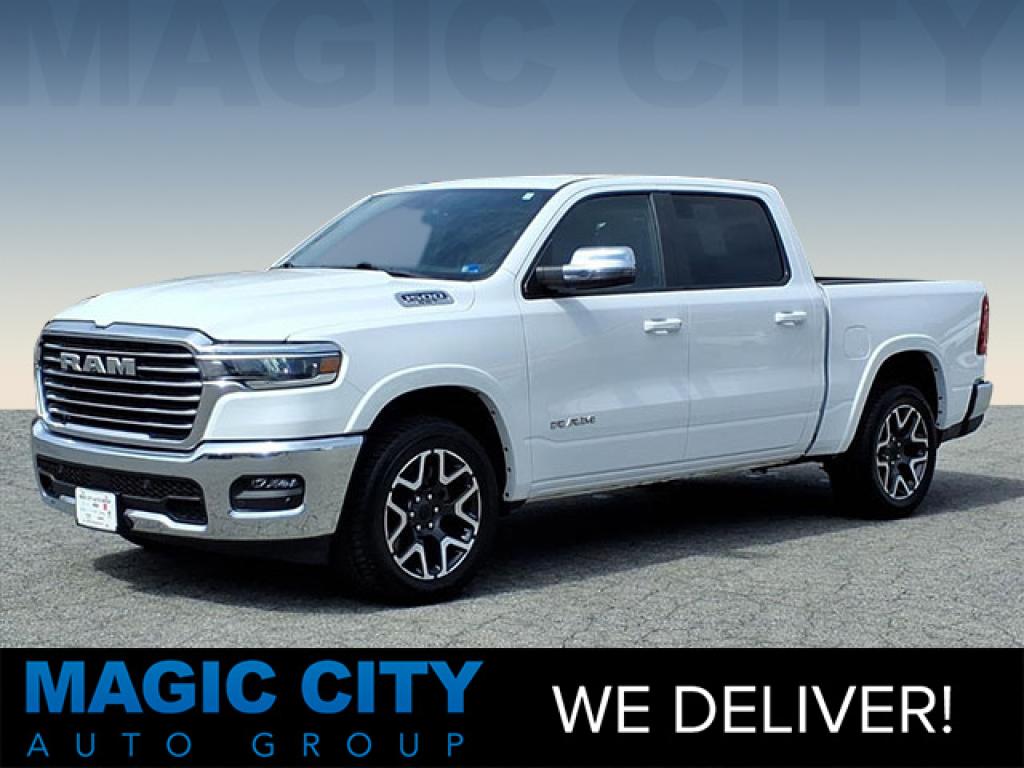 2025 Ram 1500 Laramie Crew Cab 4x4 5'7" Box