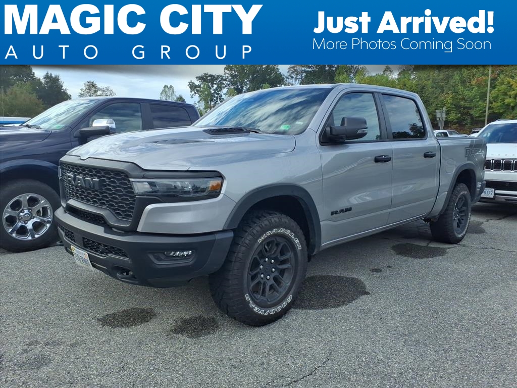 2025 Ram 1500 Rebel Crew Cab 4x4 5'7" Box