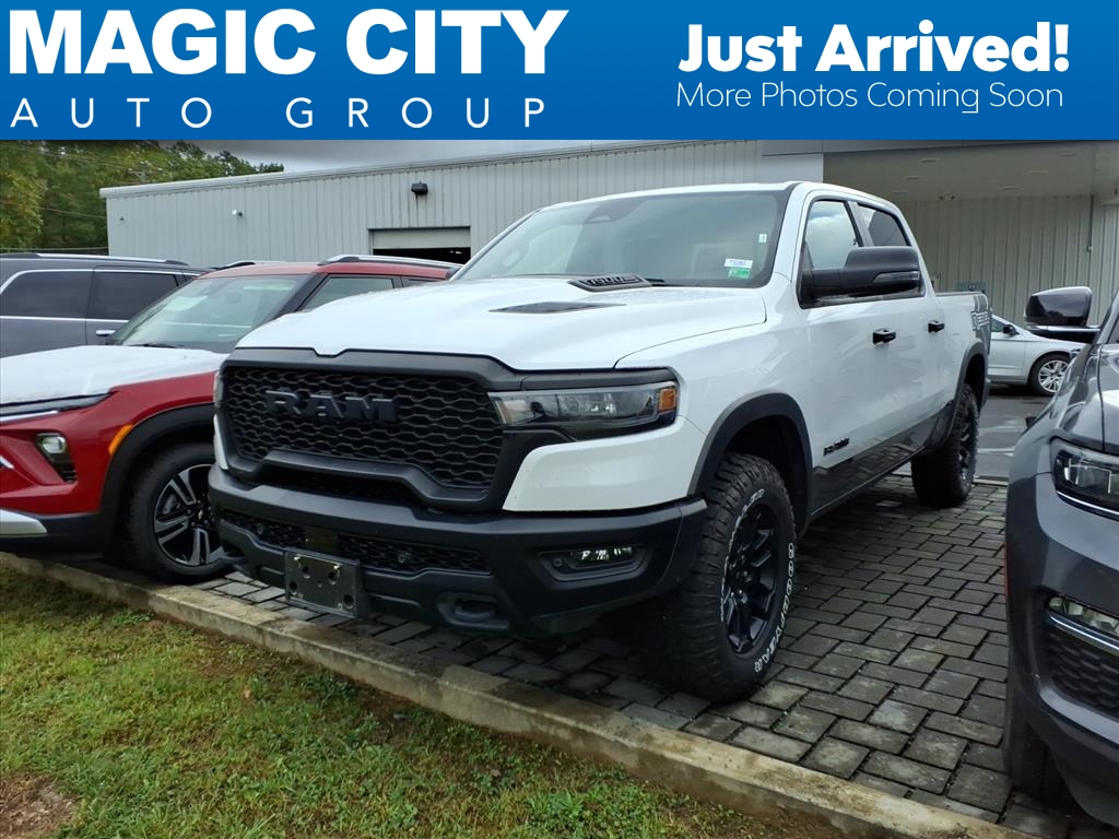 2025 Ram 1500 Rebel Crew Cab 4x4 5'7" Box