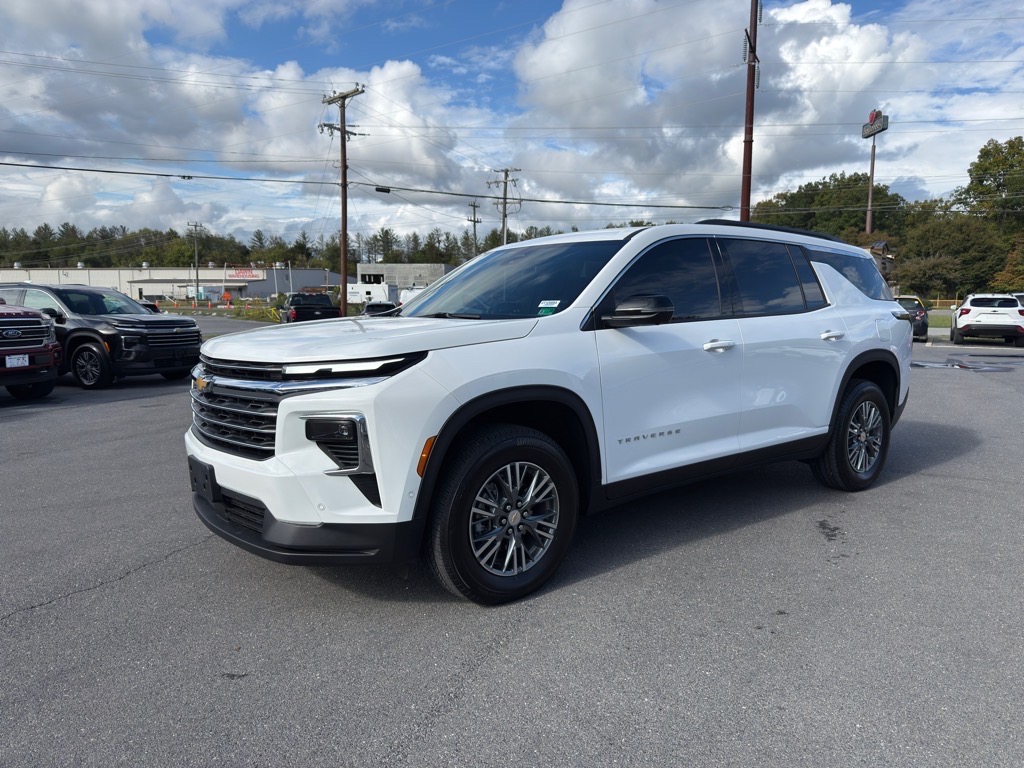 2024 Chevrolet Traverse AWD LT