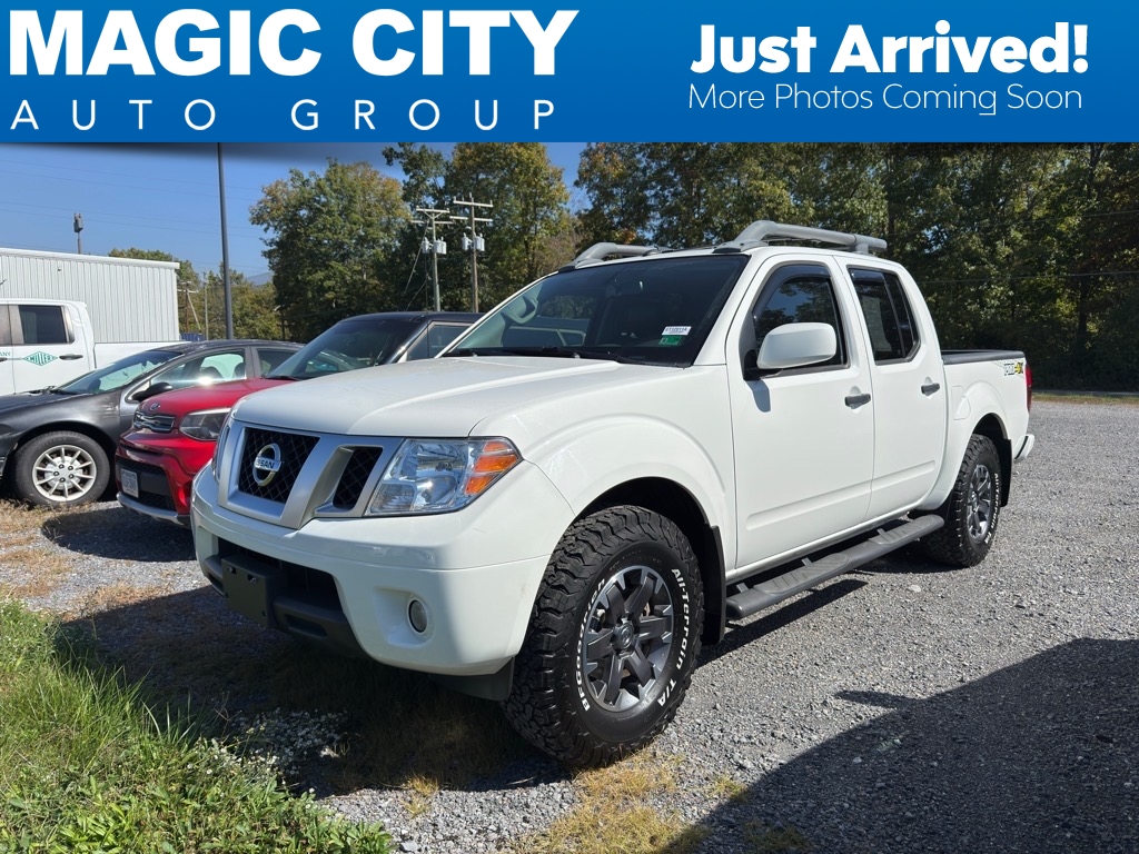2020 Nissan Frontier Crew Cab PRO-4X 4x4
