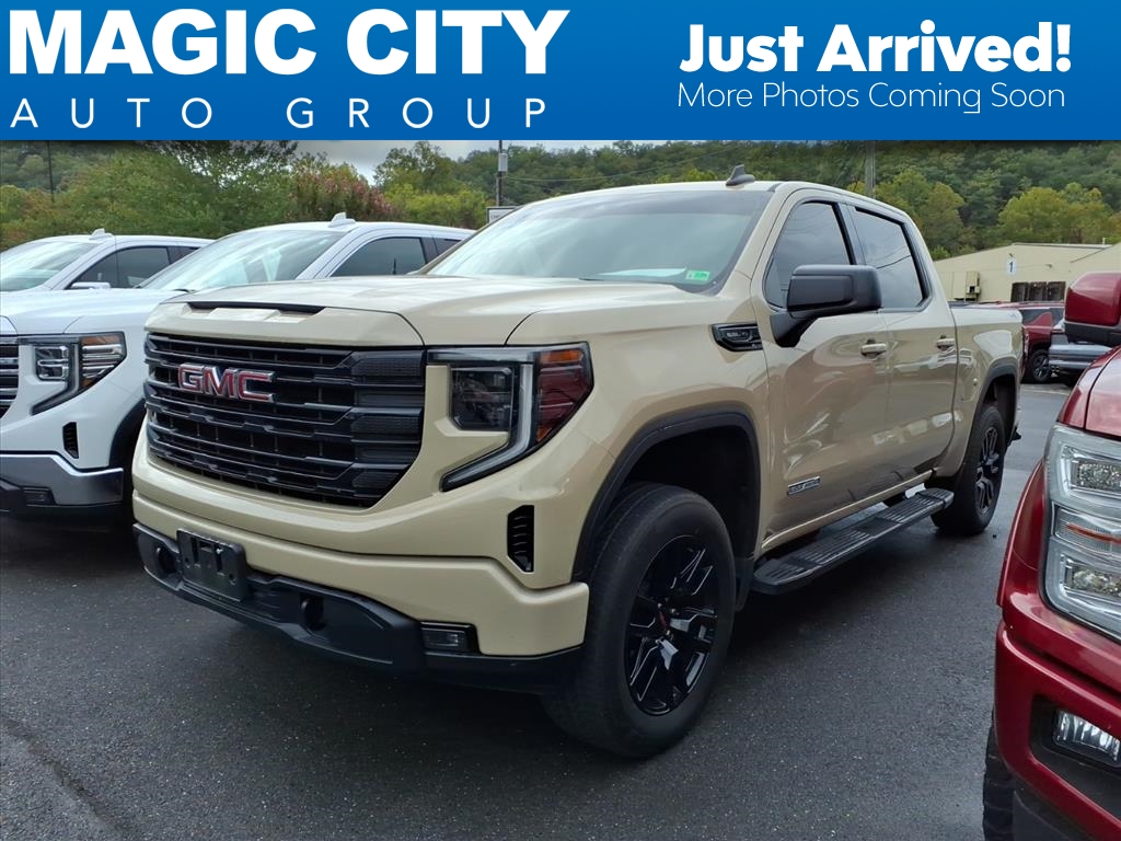 2022 GMC Sierra 1500 4WD Crew Cab Short Box Elevation with 3SB