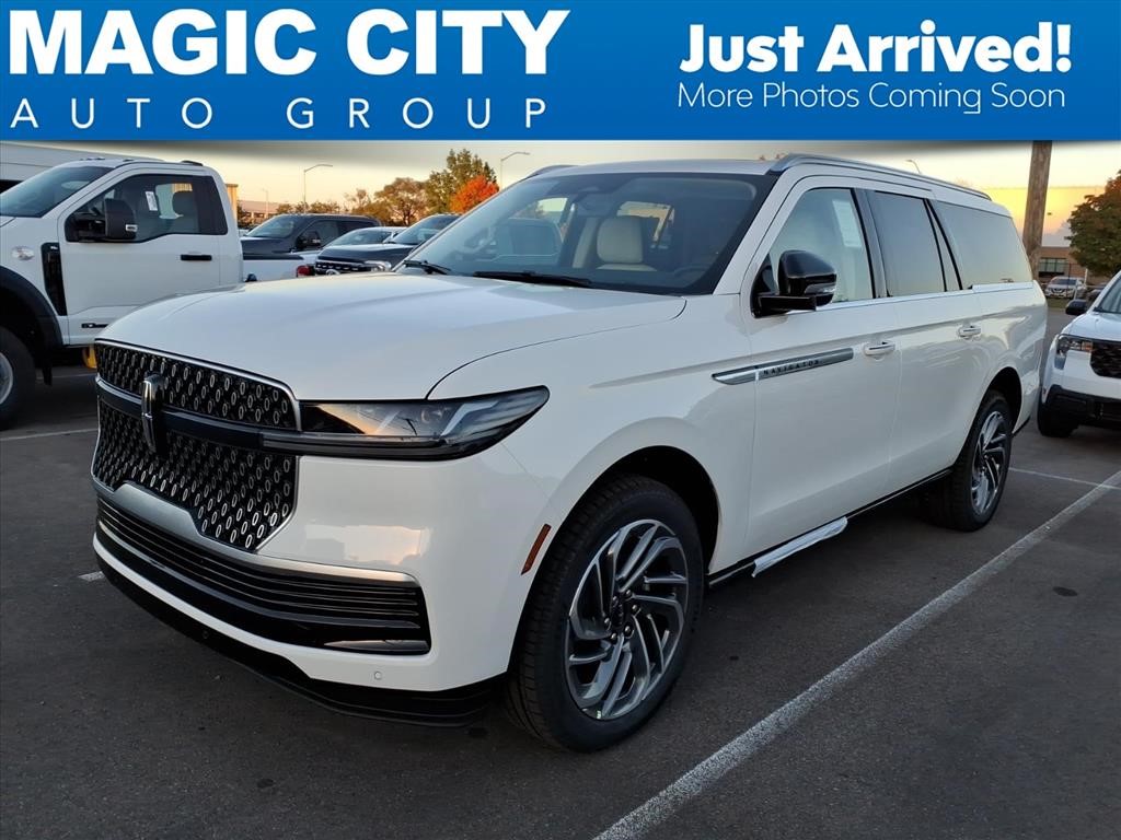 2027 Lincoln Navigator Reserve L