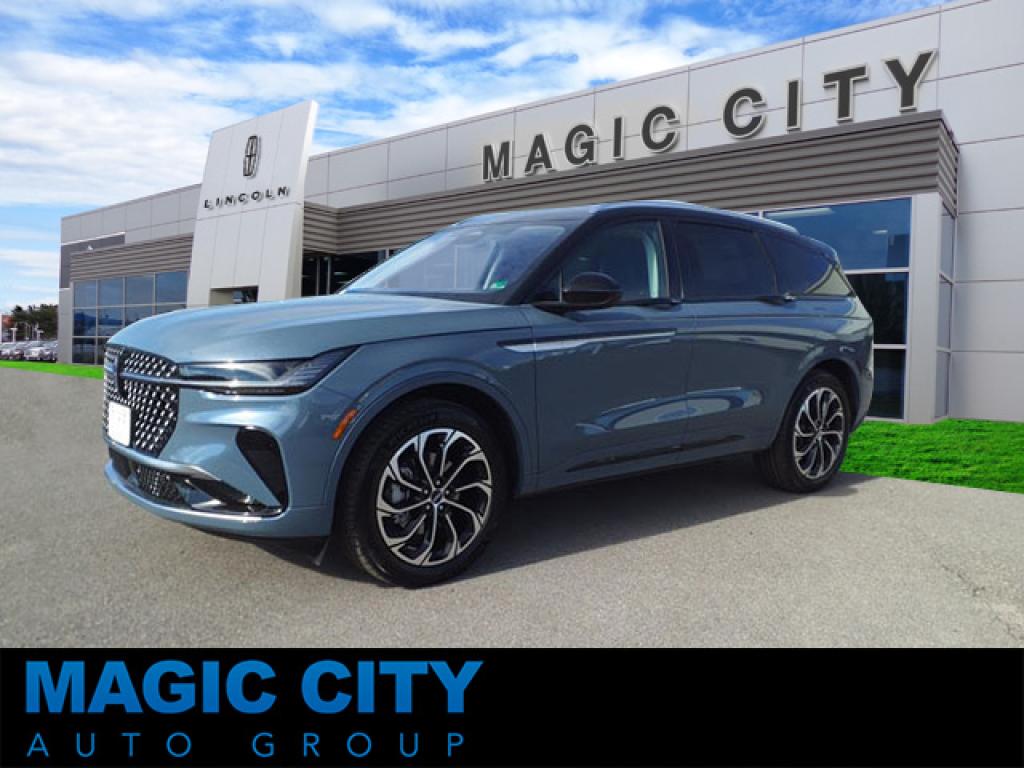 2025 Lincoln Nautilus Hybrid Reserve
