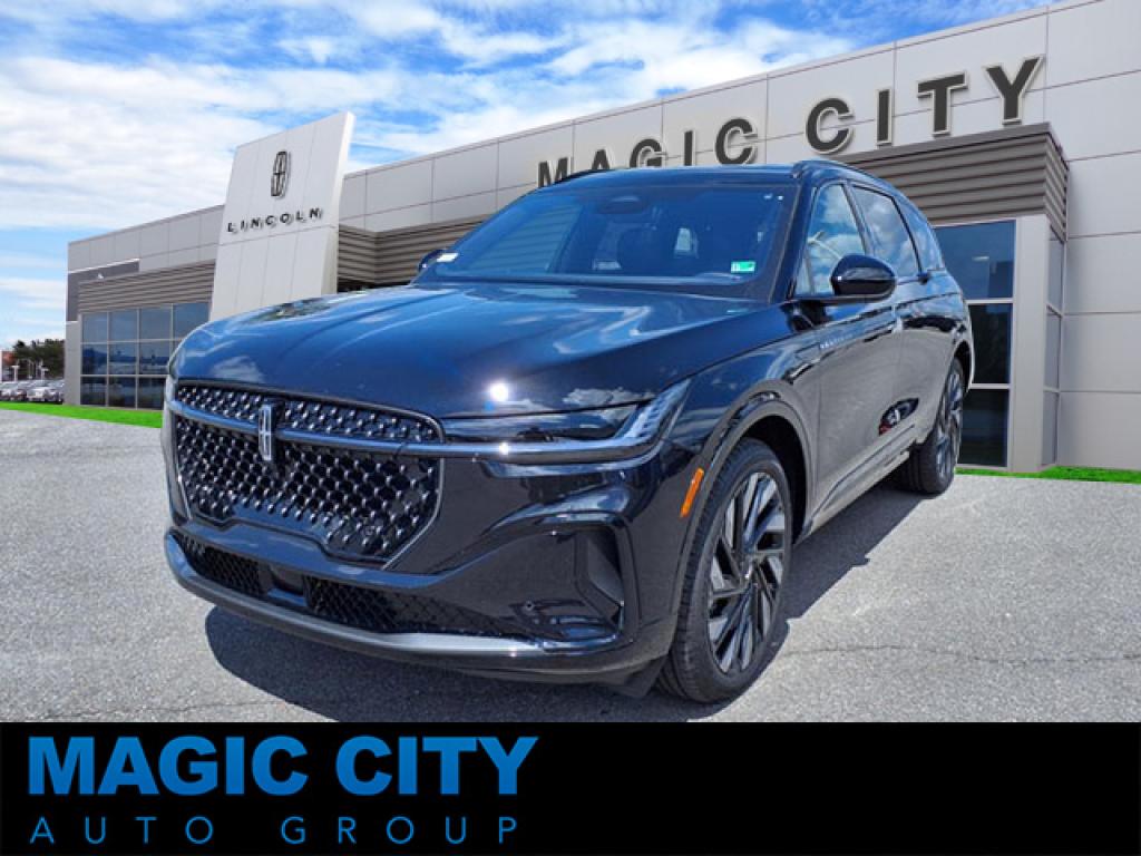 2025 Lincoln Nautilus Hybrid Reserve