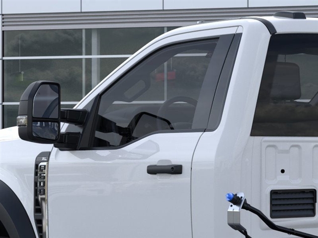 2026 Ford F-600 Chassis XL