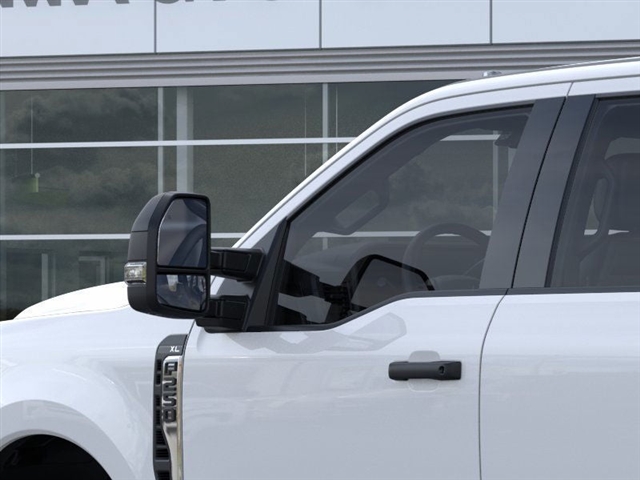 2025 Ford F-250 Super Duty XL