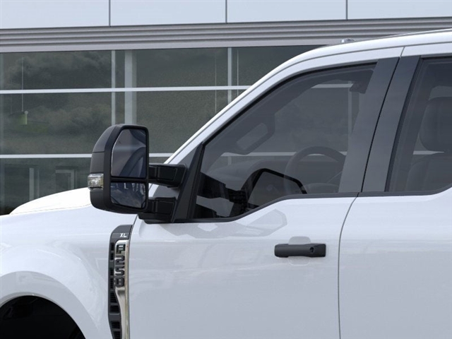 2025 Ford F-250 Super Duty XL